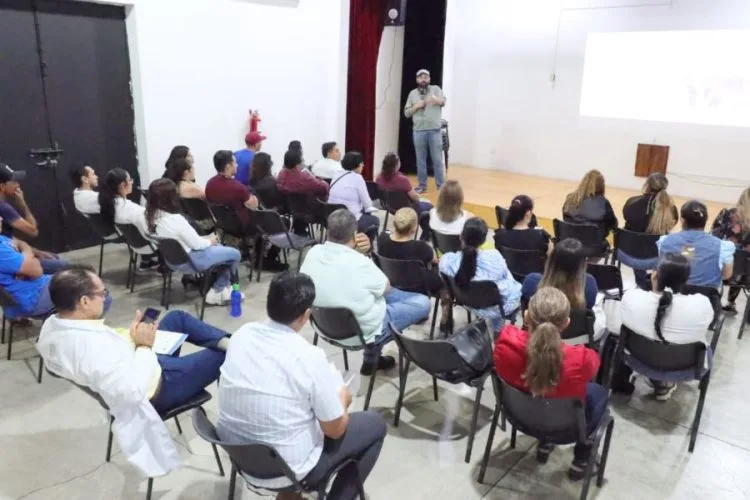 En Apatzingán, Se Capacitan Para Integrar Protocolos De Desplazamiento