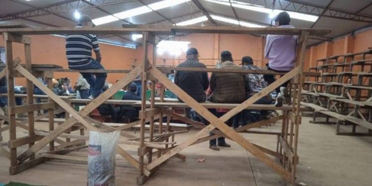 Guardia Civil desactiva palenque clandestino de Gallos en Aporo