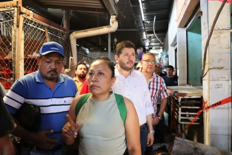 José Abarca Gestiona Apoyos Crediticios Para Comerciantes Afectados En El Mercado López Rayón 22 José Abarca Gestiona Apoyos Crediticios Para Comerciantes Afectados En El Mercado López Rayón