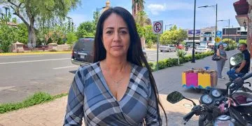 Reanudan Donación De Muletas, Sillas De Ruedas Y Andaderas: Verónica Castellanos 23 Regidora Veronica Castellanos Mendoza - El Día De Michoacán