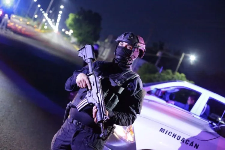 Ssp Y Fge Han Cumplimentado Más De 600 Órdenes De Aprehensión 21 Inicia Fge Carpeta De Investigación Contra Presunto Responsable De Tener 2 Pericos Verdes Si Permiso