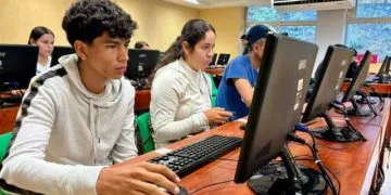 20 Carreras Universitarias Para Jovenes De La Sierra Costa De Michoacan - El Día De Michoacán