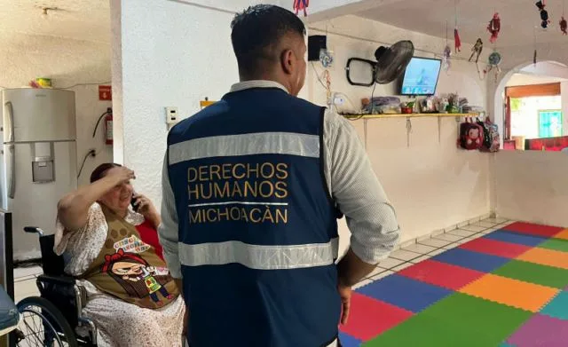 Mujer Queda Atrapada En Juego Mecánico, En Maravatío