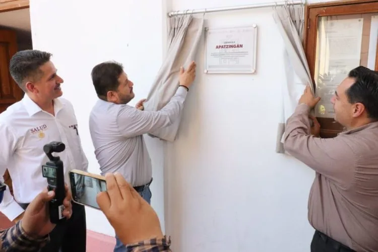 Certifican Al Municipio De Apatzingán Como Promotor De La Salud 21 Proyectan Liberar 2 Millones De Tortugas Marinas