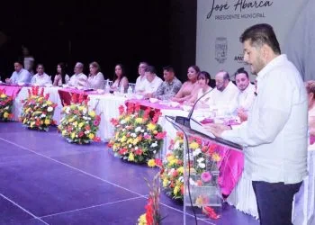 Entregamos Un Apatzingán Diferente Al De Hace Seis Años, Con Importantes Inversiones Que Cambiaron La Imagen Del Municipio A Nivel Estatal”: José Abarca