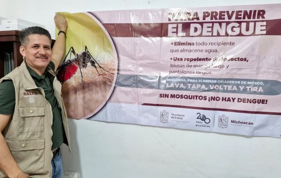 Inicia Termonebulización En Apatzingán Para Control Del Mosquito Transmisor Del Dengue: René López Castro 19 Inicia Termonebulización En Apatzingán Para Control Del Mosquito Transmisor Del Dengue: René López Castro