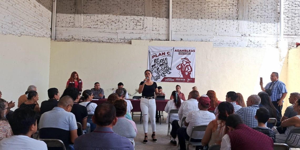 Preside Fanny Arreola la 3ra Asamblea Regional informativa del Plan C en Apatzingan 1 | El Día de Michoacán