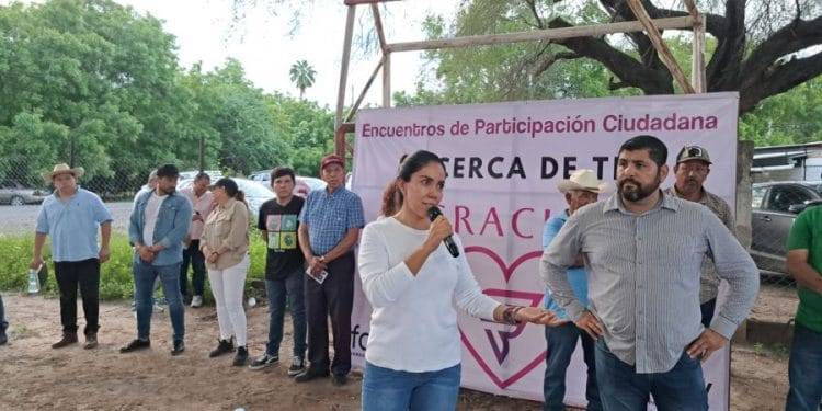 En cateo de billar; asegura seis máquinas tragamonedas y sustancia con apariencia de narcótico