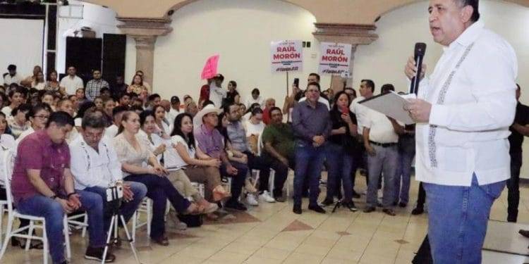 Asamble Informativa Morena 2 - El Día de Michoacán