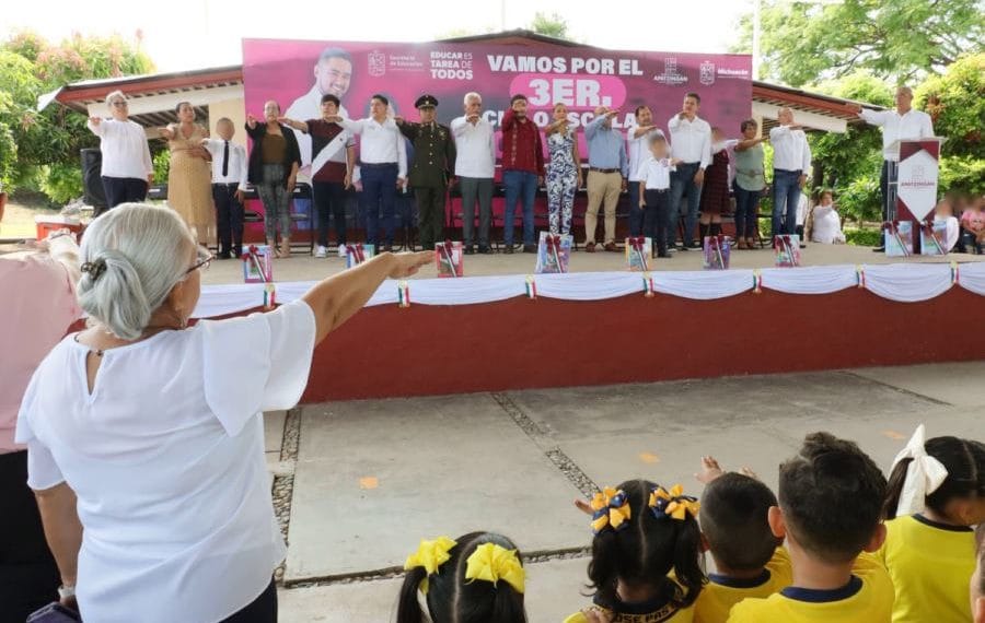 Con maestros en aulas inicia el Ciclo Escolar | El Día de Michoacán