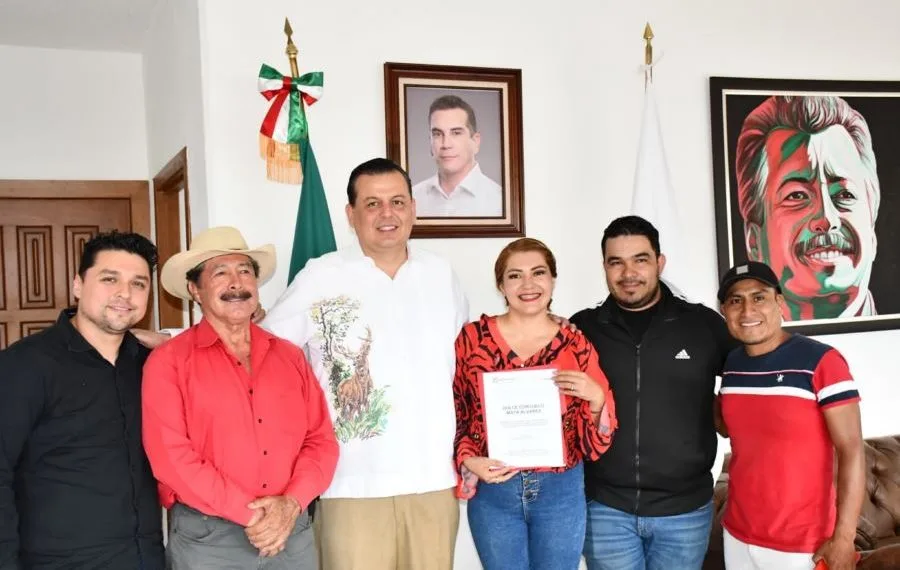 Asume Dulce Consuelo Mata Presidencia Del Pri En Uruapan