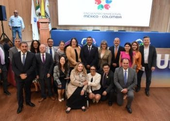 Participa el ombudsperson michoacano en el encuentro binacional México Colombia, en torno a los derechos de periodistas y personas defensoras de Derechos Humanos