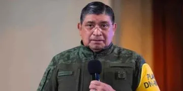 En Cateo De Billar; Asegura Seis Máquinas Tragamonedas  Y Sustancia Con Apariencia De Narcótico