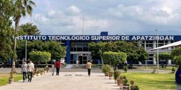 Logró Tec de Apatzingán acreditación de las ingenierías Civil y Bioquímica