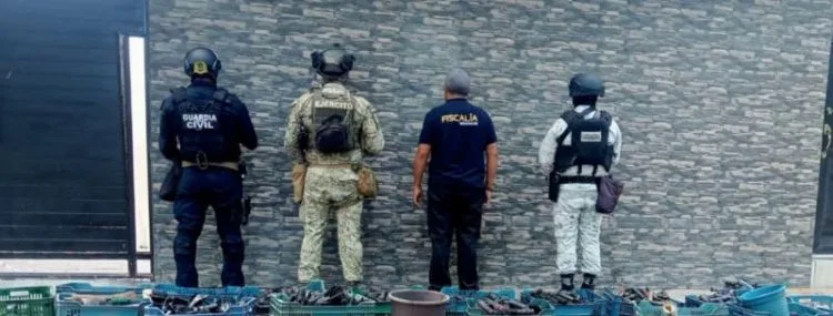 Investiga Fge Hechos Ocurridos En Tenencia De Cenobio Moreno De Apatzingán 23 Fuerzas De Seguridad Instalan 6 Bases De Operaciones En Tepalcatepec: Ssp