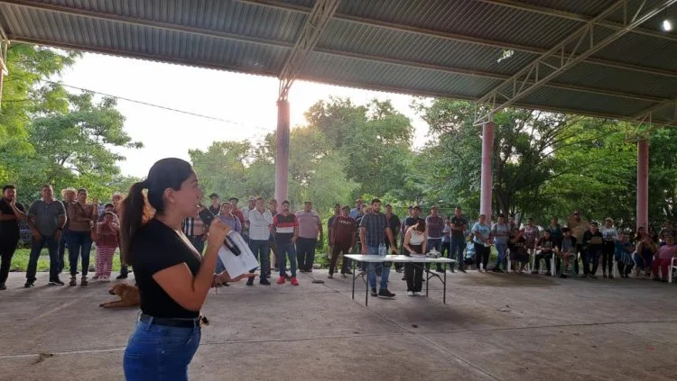 Invita Fanny Arreola A Toma De Posesión El 1 De Septiembre; Habrá Verbena Popular Y Esta Invitada Una Banda 23 Por Falta De Personal Retiran Módulo De Contraloría Del Panteón: Claudio Magaña