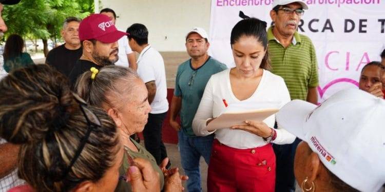 En operativo implementado en Zitácuaro, asegura FGE vehículo, armas de fuego y equipo táctico