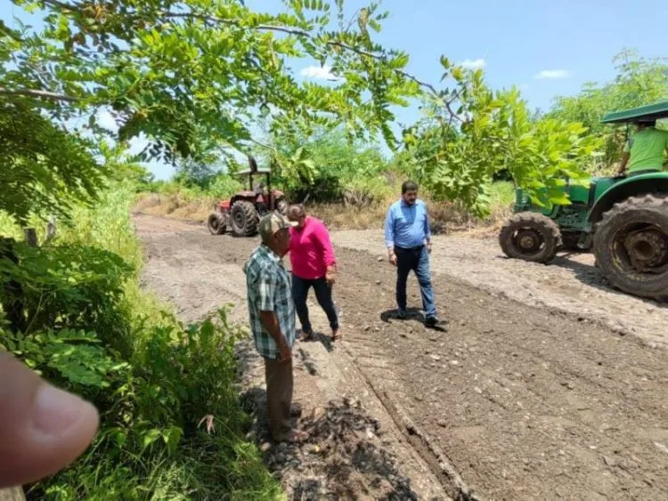 Sigue Atendiendo El Gobierno Municipal La Zona Rural De Apatzingán 20 En Operativo Implementado En Zitácuaro, Asegura Fge Vehículo, Armas De Fuego Y Equipo Táctico