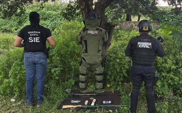 Roban llantas de contenedor en el ferrocarril