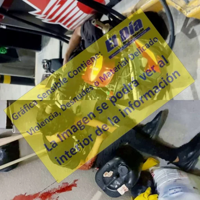 Ataque Armado A Jóvenes Sobre Motocicleta En Céntrica Gasolinera De Apatzingán, Dejó Un Muerto Y Un Herido De Gravedad