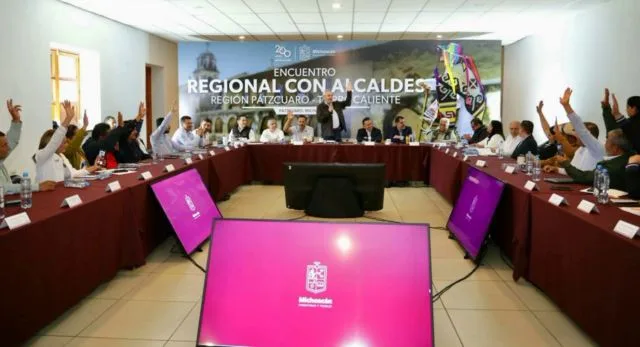 Roban Llantas De Contenedor En El Ferrocarril