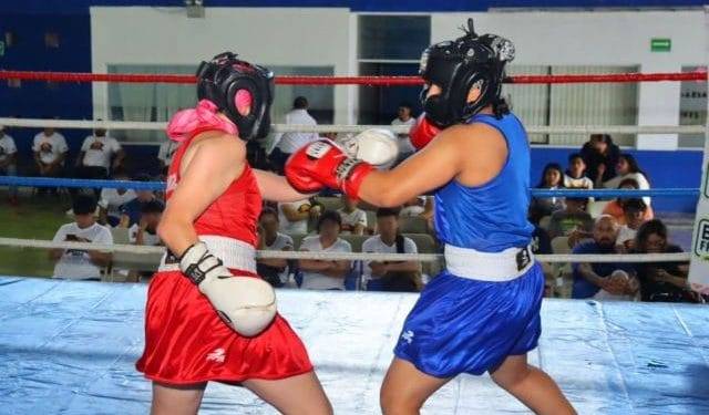 En Apatzingán, todo listo para el encuentro del Club de Box Guerreros Morelia 1 Prisión preventiva para un policía, presunto responsable de homicidio culposo, cometido en agravio de su compañero, en Tlalpujahua