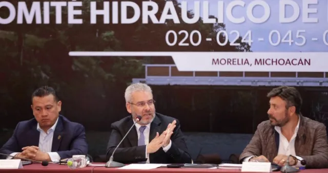 Llama Bedolla A La Coordinación Para El Desfogue Controlado De Presas 22 Paciente Malherido En Volcadura Es Trasladado En Helicóptero De Coalcomán A Morelia