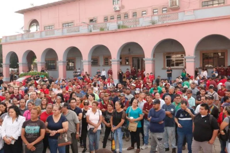 Fanny Arreola Se Reúne Con El Personal Del Ayuntamiento: “Estamos Aquí Para Servir A La Gente” 20 Fanny Arreola Se Reúne Con El Personal Del Ayuntamiento: “Estamos Aquí Para Servir A La Gente”
