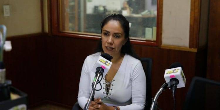 Es responsabilidad de todos los Apatzinguenses combatir el Dengue: Fanny Arreola 1 Servicios municipales prioridad para la actual administración de Fanny Arreola