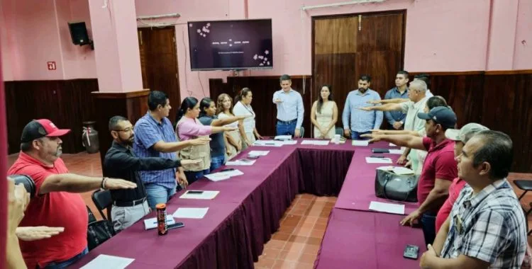 Instalan Nuevo Comité De Salud En Apatzingán 20 Instalan Nuevo Comité De Salud En Apatzingán