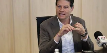 Llegan Tenis Para Estudiantes De Todo El Estado: See