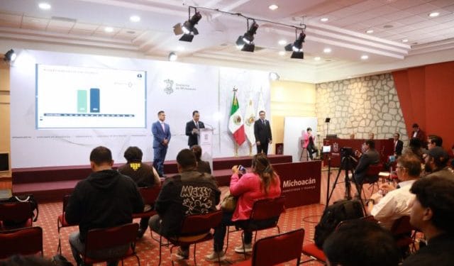 Llegan tenis para Estudiantes de todo el estado: SEE