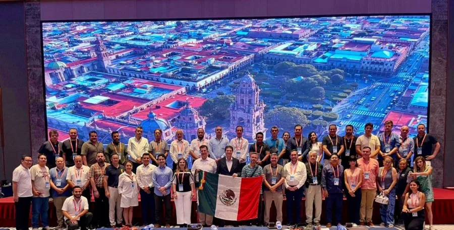 Viaja Líder De Canacintra De Apatzingán Con Alfonso Martínez A Promoción Comercial En China 19 Asisten De Las Regiones De Lázaro Cárdenas, Apatzingán, Uruapan, Pátzcuaro, Ciudad Hidalgo, Zitácuaro, Morelia Y Zona Conurbada