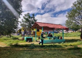 Vecinas, vecinos y Gobierno de Morelia, mejoran espacios público