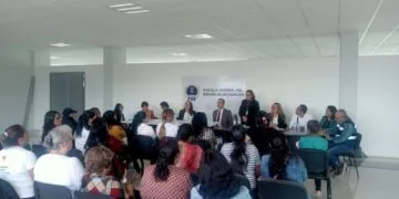 Roban Llantas De Contenedor En El Ferrocarril