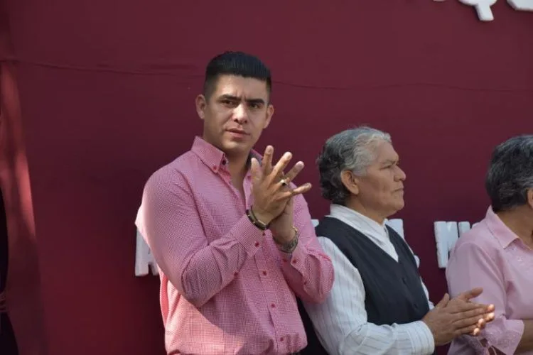 Campaña Contra El Cáncer De Mama Debería Iniciar Desde Las Aulas Con Las Adolescentes: Hugo Molina