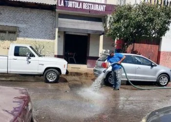 Ejército Mexicano Y Municipios De Parácuaro Y Múgica  Canjean Y Destruyen Armas A Cambio De Dinero «Por Un México Libre De Violencia» «Desarma Tu Hogar»