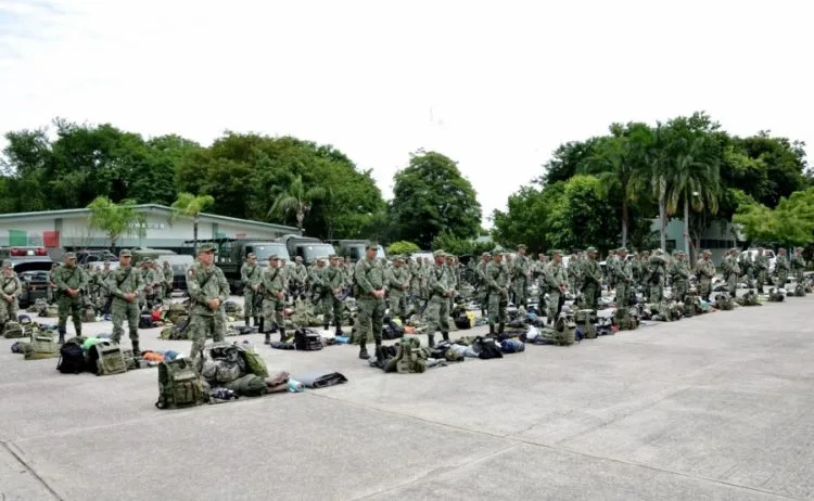 Arriban 200 Elementos Del Ejército Mexicano Con El Propósito De Reforzar Las Operaciones Al Sector Limonero En La Región De Tierra Caliente 21 Arriban 200 Elementos Del Ejército Mexicano Con El Propósito De Reforzar Las Operaciones Al Sector Limonero En La Región De Tierra Caliente