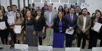Personal De La Cedh Michoacán Se Certifica En Intervención Para Solución De Conflictos 23 Personal De La Cedh Michoacan Se Certifica - El Día De Michoacán