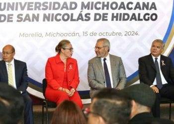 Reforma constitucional en favor de la UMSNH - El día de Michoacán