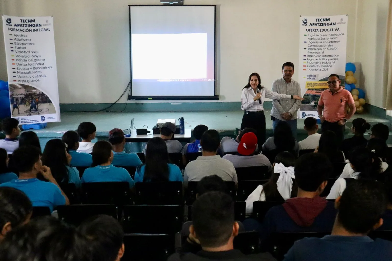 Inicia En Múgica Expounis 2024 Con La Oferta Educativa Para Jóvenes Michoacanos