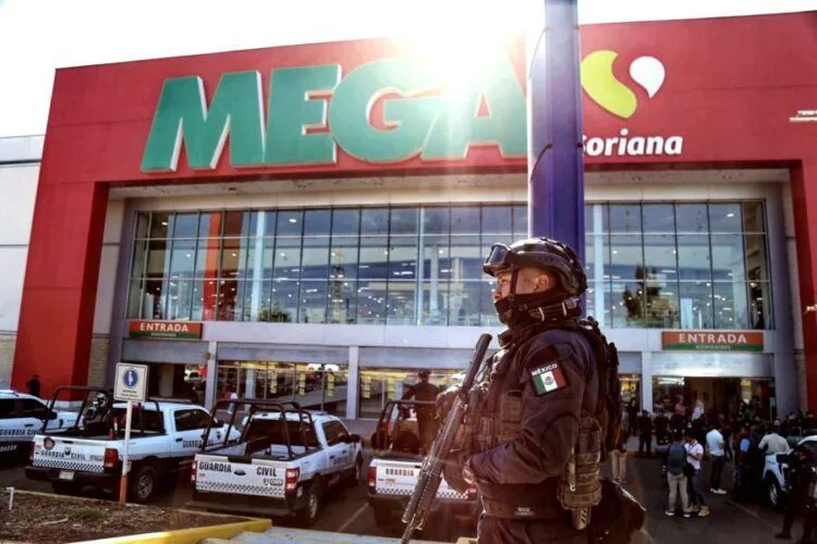 Alfonso Martínez Y Paola Delgadillo Presentan Actividades De La ‘Navidad Mágica En Morelia’‍