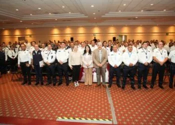 Alfonso Martínez Y Paola Delgadillo Presentan Actividades De La ‘Navidad Mágica En Morelia’‍