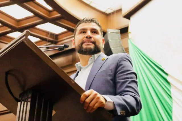 Octavio Ocampo Impulsa La Creación De Una Comisión De Dictamen En Favor De Periodistas Michoacanos 19 Octavio Ocampo Impulsa La Creación De Una Comisión De Dictamen En Favor De Periodistas Michoacanos