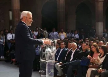 Alfonso Martínez Y Paola Delgadillo Presentan Actividades De La ‘Navidad Mágica En Morelia’‍