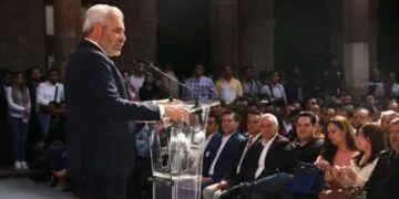 Alfonso Martínez Y Paola Delgadillo Presentan Actividades De La ‘Navidad Mágica En Morelia’‍