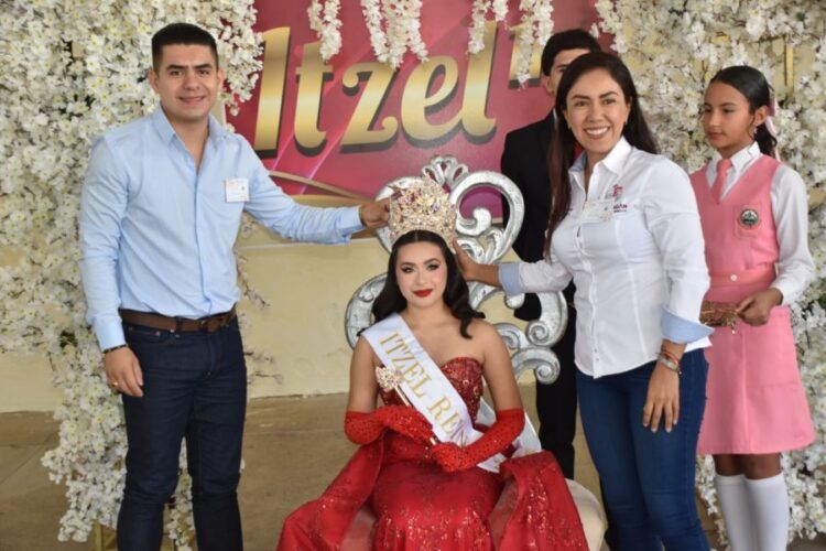 El Regidor De Educación Hugo Molina Asiste Al 44 Aniversario De La Escuela Secundaria Federal Número 2 20 El Regidor De Educación Hugo Molina Asiste Al 44 Aniversario De La Escuela Secundaria Federal Número 2