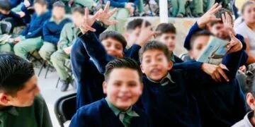 Becas Secundaria - El Día De Michoacán