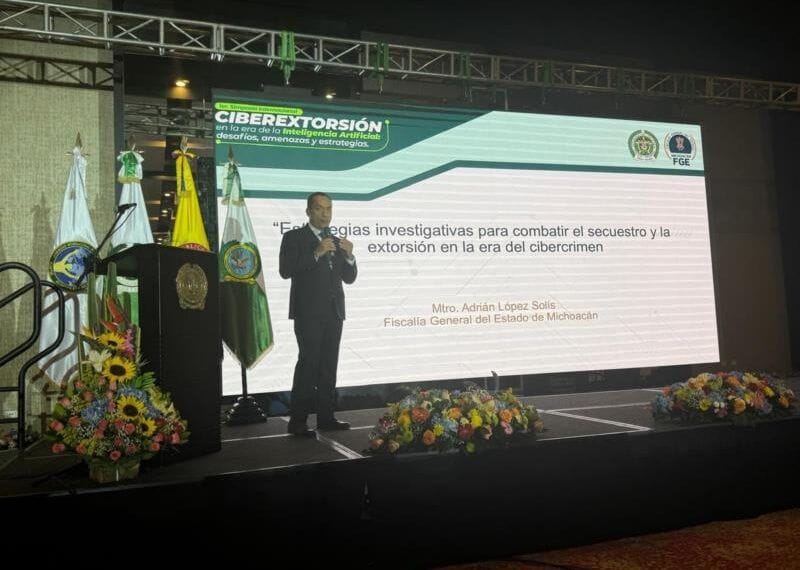 el Fiscal General del Estado de Michoacan Adrian Lopez Solis en colombia | El Día de Michoacán
