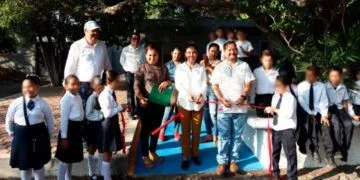 Fanny Arreola Pone En Marcha Programa “La Escuela Es Nuestra” En Primaria Amalia Solórzano De Apatzingán